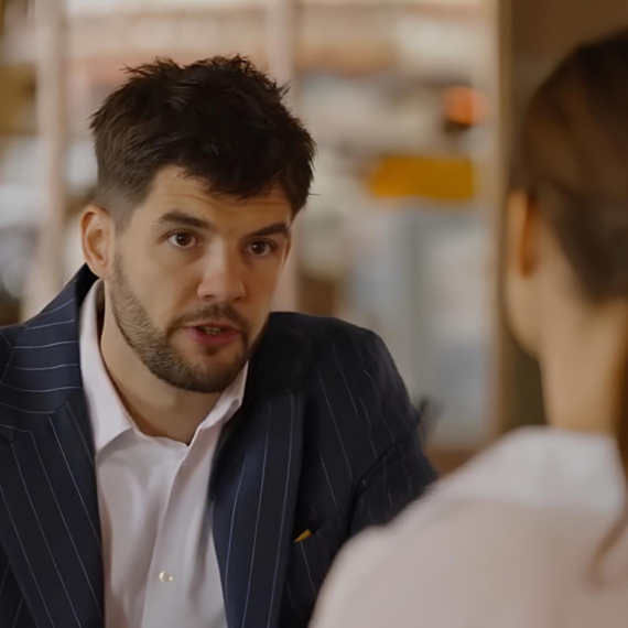 Igra sudbine - Utorak, 23. jul - "Uhapsili su Luku i Lauru"