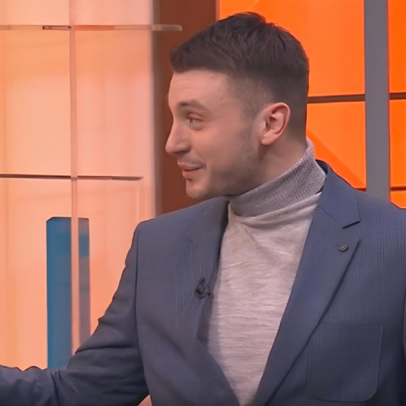 Boško dobio priliku da se oproba u voditeljskom poslu: Neću ti ostati dužan!