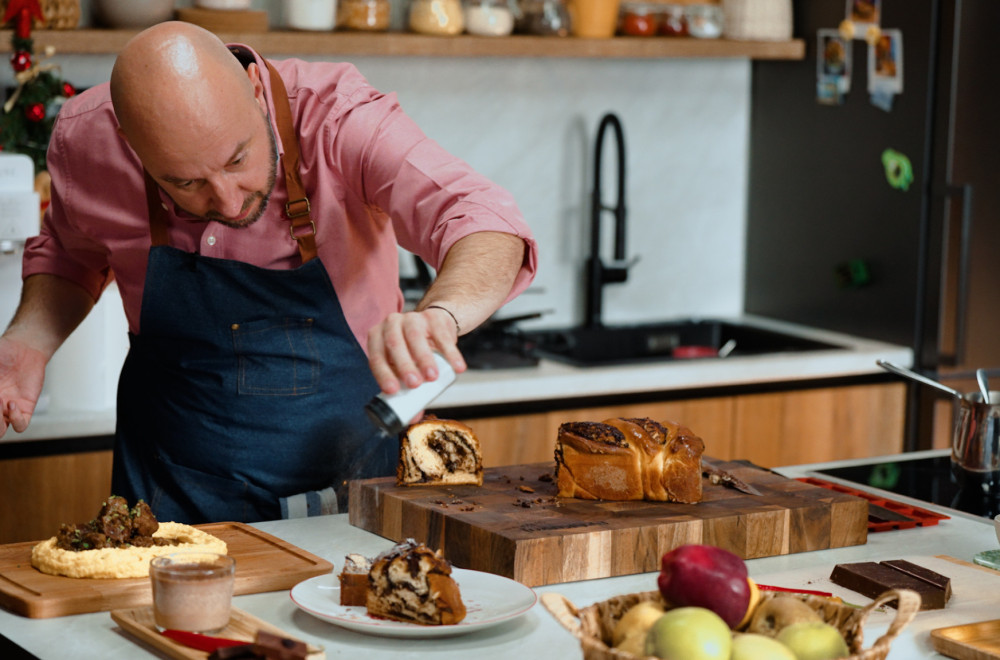 Prokuvaj sa Bokijem - Subota, 4. januar - SRNEĆI GULAŠ SA ČOKOLADOM - kombinacija slatkog, ljutog i slanog!