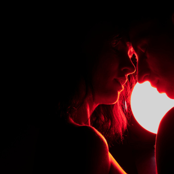 Prava eksplozija zadovoljstva: Poze za brzu, ali intenzivnu akciju - idealne kada nemate vremena za duge igre