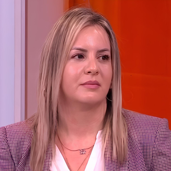 "Pitao me je doktor da li primećujete da sa vašim detetom nešto nije u redu" Viktoru su davali 1% šanse da preživi, mislili su da ima autizam, a zapravo...