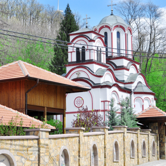 U manastiru Tumane danas presvlačenje moštiju Svetog Zosima