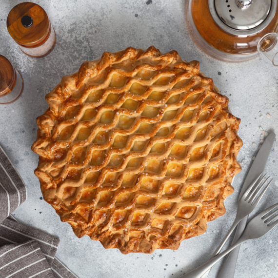 ENGLESKA PITA SA MESOM: Savršena za doručak ili večeru