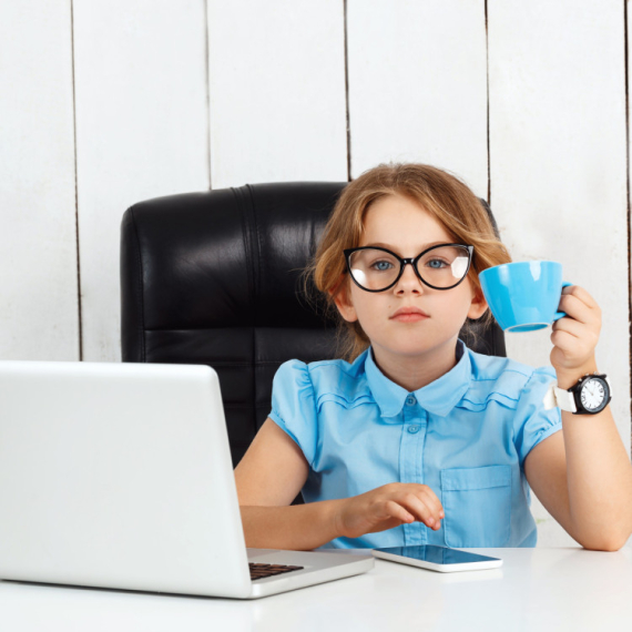 Sve što treba da znate o DECI rođenoj u znaku DEVICE: Poznati po ŠEFOVANJU, UREDNOSTI, ALI I...