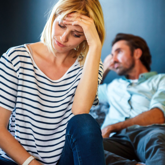 6 rečenica koje muškarci koriste kad više NISU ZALJUBLJENI