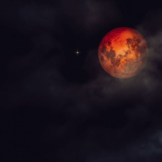 U nedelju potpuno pomračenje Meseca - videće se i iz Srbije!