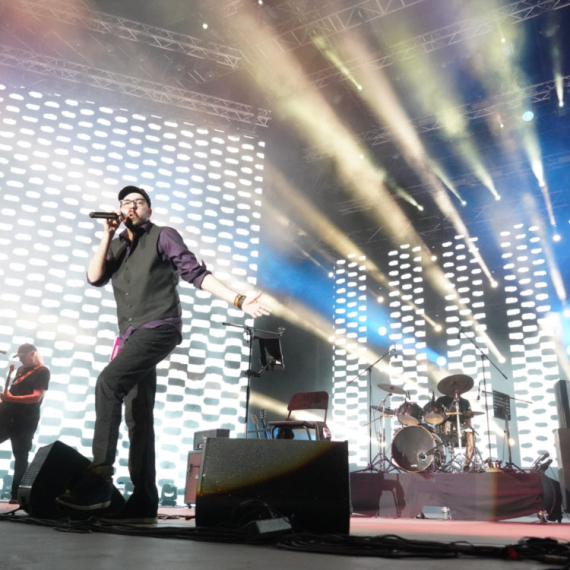 Ovo je NOVI PEVAČ "Riblje čorbe": "Bora je hteo da NASTAVIMO"