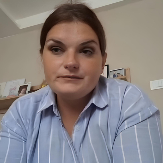 Psi lutalice su se PRIVILI UZ NJU i spasili je! Milica je ostavljena kao beba jednog HLADNOG ZIMSKOG DANA, a danas otkriva svoju priču!