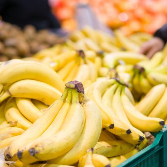 Zašto TREBA IZBEGAVATI mokre i lepljive banane u supermarketu?