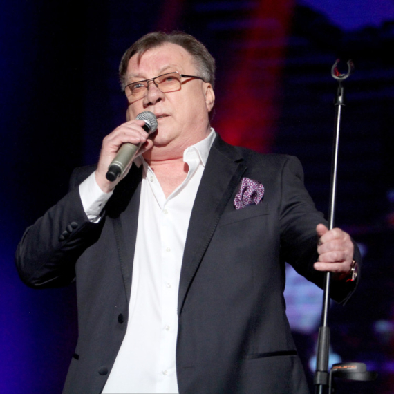 Halid Bešlić prebačen na ONKOLOGIJU: Oglasio se njegov menadžer