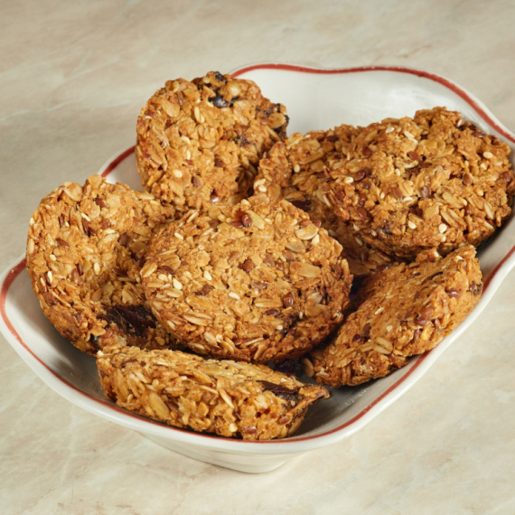 Sjajni za užinu, ali i doručak - Evo KAKO da napravite ove preukusne granola keksiće (VIDEO)