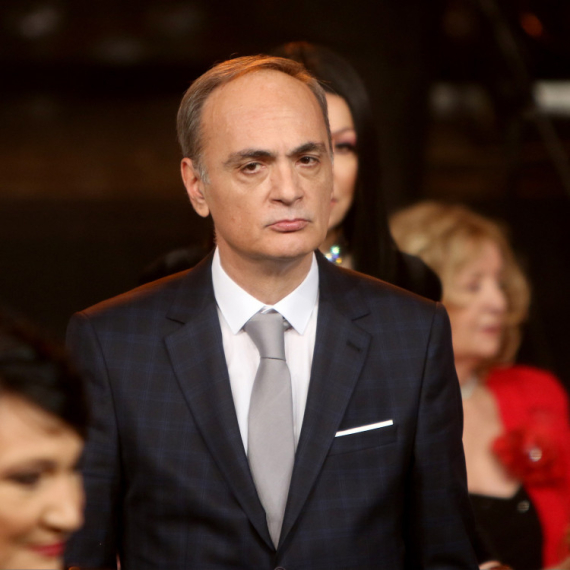 Ovu pesmu je odbio Aca Ilić, a postala je hit kod drugog pevača