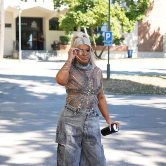 Otkriveno gde sedi Dara Bubamara u žiriju „Zvezda Granda“, razlog će vas iznenaditi