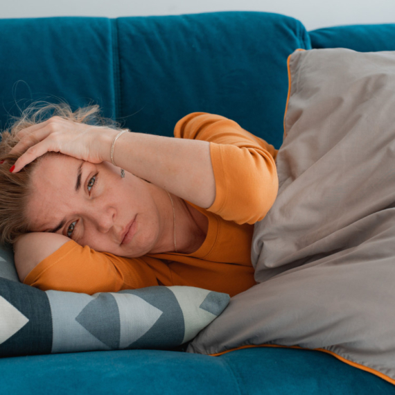 Osobe koje NE VOLE SEBE tolerišu OVO: 8 znakova da su im drugi važniji od njih samih, a to i ne vide