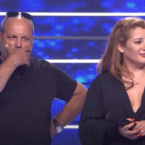 Slavuj iz Bugarske očarao sedmorku, a onda joj je otac ukrao šou: “Čovek je bugarski Šaban Šaulić“ (VIDEO)