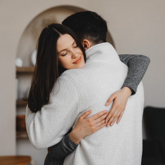 DNEVNI HOROSKOP ZA SUBOTU 27. SEPTEMBAR: Ribe imaju JAKU POTREBU za voljenom osobom, Vagama rasuta pažnja, Ovnovi BEZ ENERGIJE