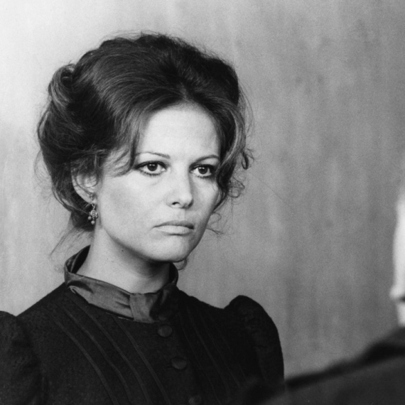 Važila je za najlepšu glumicu! Doživela je tešku traumu, ali i upoznala LJUBAV SVOG ŽIVOTA - Klaudijina životna priča je vredna filmskog platna!