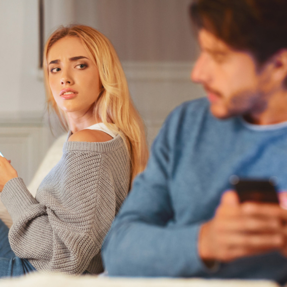 HOROSKOP ZA OKTOBAR: Lavovi će SUMNJATI U PARTNERA, ali i on u njih, kraj meseca Škorpijama može doneti PREKINUTU LJUBAV!