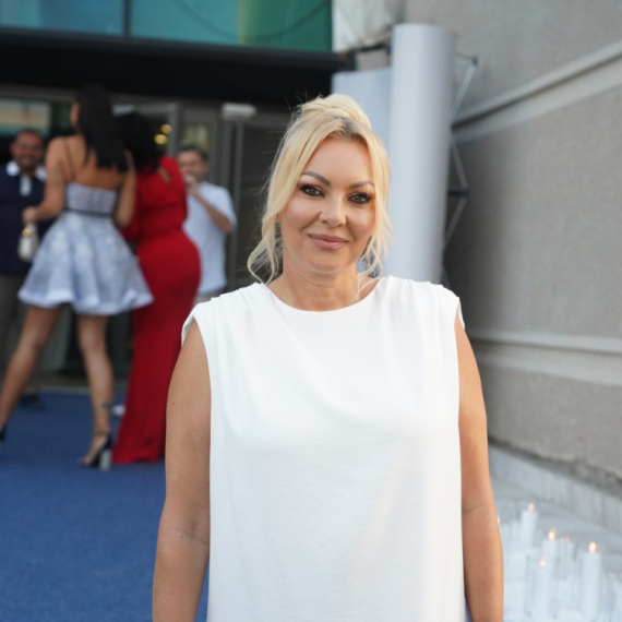 Ivana Selakov otkrila šta je Ceca uradila dok joj je pevala prateće vokale: "Nisam znala šta ću"