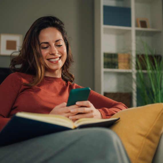 DNEVNI HOROSKOP ZA PETAK 3. OKTOBAR: Kod Vodolija, sem flerta i porukica, ništa ozbiljno; Lavovima zameraju na SITNIČARENJU