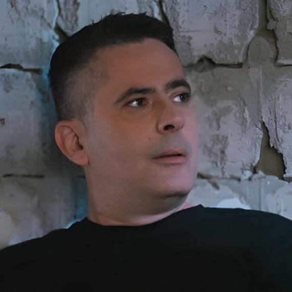 Igra sudbine: Strast i osveta Petak, 3. oktobar - Maksim Šubarević izlazi iz zatvora