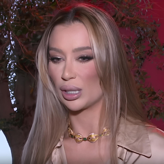 Tea Tairović otkrila ŠTA radi kada se iznervira ili je tužna - jedna stvar odmah "STRADA", ali to je USREĆUJE!