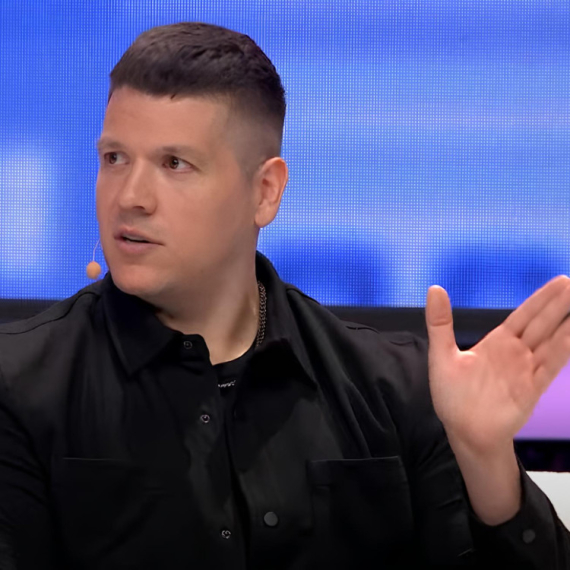 Sloba Radanović priznao da je ODBIJAO DUETE sa kolegama, a OVO je razlog!