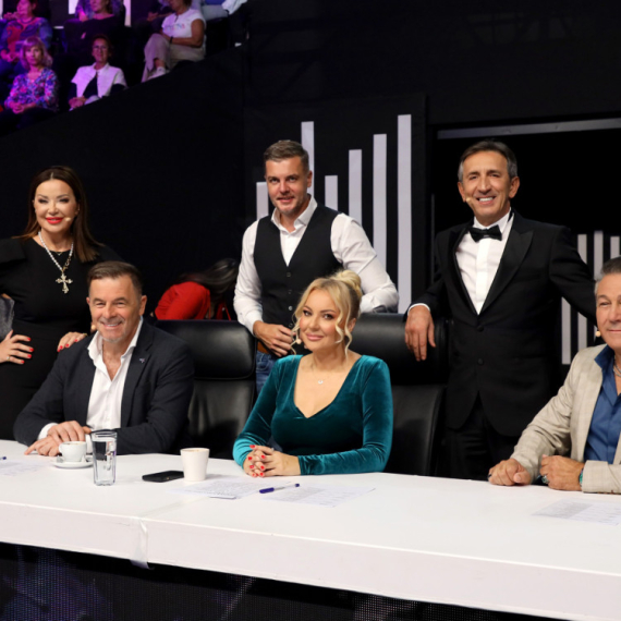 Nikad nije kasno - Nedelja, 12. oktobar - Veče puno emocija i muzike: Halid Muslimović šokiran jednim nastupom