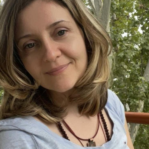 Pomozimo Mirjani da prohoda: Jedina nada je tretman transplantacije matičnih ćelija