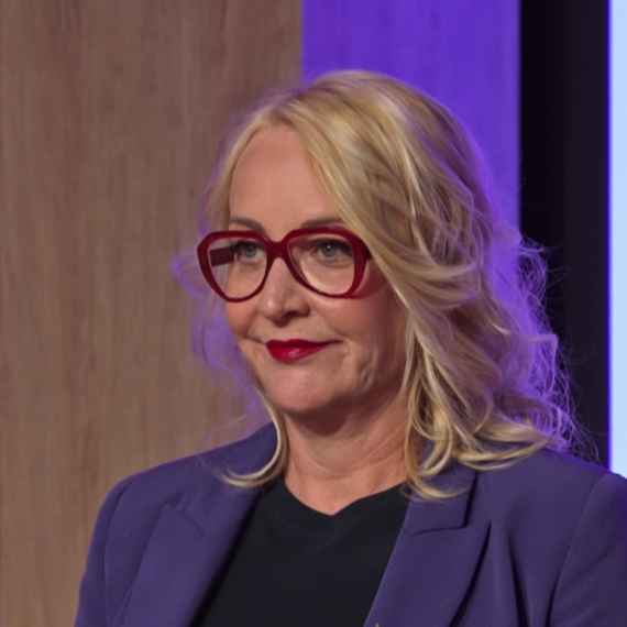 “ONAKO BAŠ PERFEKTNO” Sudija Ljubica otkrila KO u njenoj okolini pravi NAJBOLJU rozen tortu