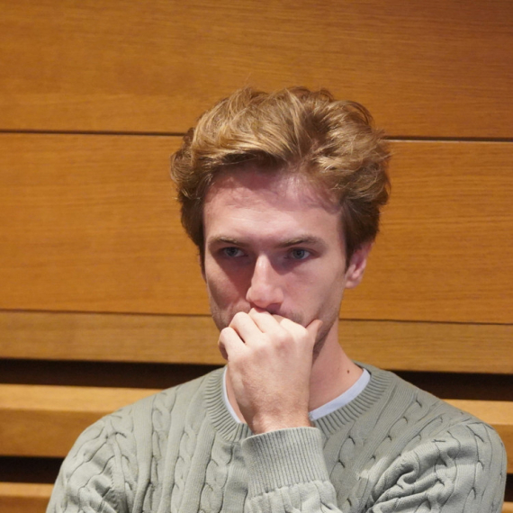 "Ne dam da mi uplivavaju u život i da se umnožavaju..." Glumac otkrio SA ČIME SE BORI što je sve stariji