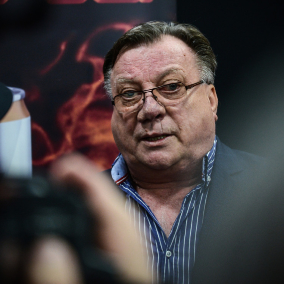 Potresan govor Dina Merlina na komemoraciji Halidu Bešliću rasplakao sve!