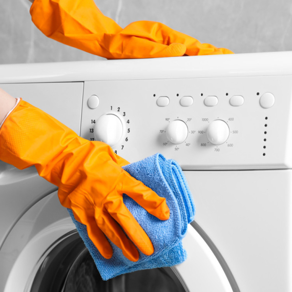 Nisu vam potrebne skupe hemikalije: Uz ovaj prirodni sastojak mašina za veš biće besprekorno čista