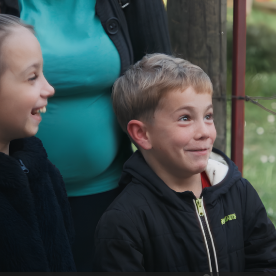 Radna akcija sa Tamarom - Sreda, 15. oktobar - Ekipa je obnovila dom samohranoj majci koja živi od socijalne pomoći