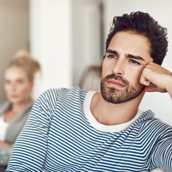 DNEVNI HOROSKOP ZA 17. OKTOBAR: Blizanci imaju NAPETE situacije na poslu; Rakovi MENJAJU PLANOVE, a Vodolije su promenljivog raspoloženja!