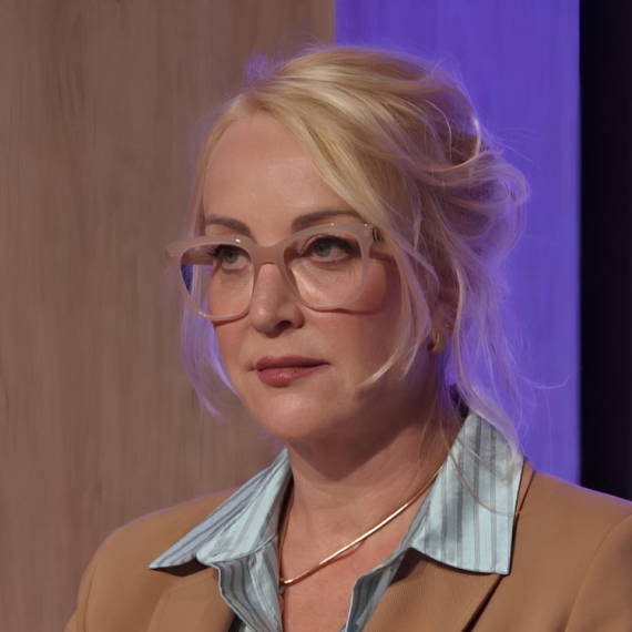 Sudija Ljubica PRESUDILA: Ovaj takmičar oblači CRNU KECELJU