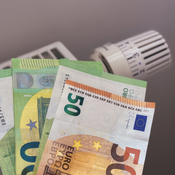 Evo kako možete da UŠTEDITE na računima za grejanje: Ovo je NAJEFIKASNIJI NAČIN!