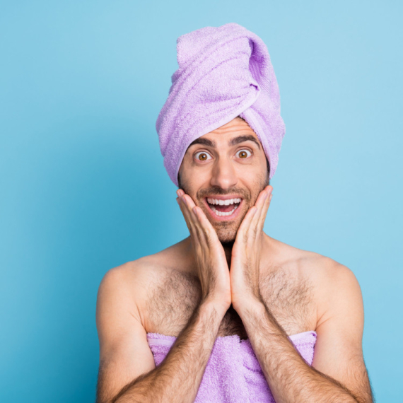 Koliko često treba PRATI PEŠKIRE? Doktorka otkriva dozvoljen broj brisanja - iznenadićete se!