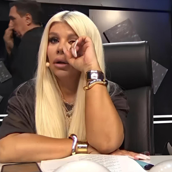 Dara Bubamara plače zbog kandidata u Zvezdama Granda: Setila sam se mame i tate; ja sam inače tip koji se kontroliše I nema šanse da zaplačem… (VIDEO)