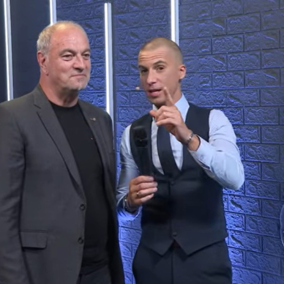 Žestoko! Tata takmičara se obratio žiriju "Zvezde Granda": „Ja sam čovek koji je završio Muzičku akademiju…“