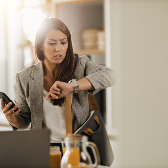 HOROSKOP ZA ČETVRTAK, 30. OKTOBAR: Ribe DANAS očekuju bitna dešavanja, Lavovi imaju poteškoća sa novcem, Vodolije nisu raspoložene za posao