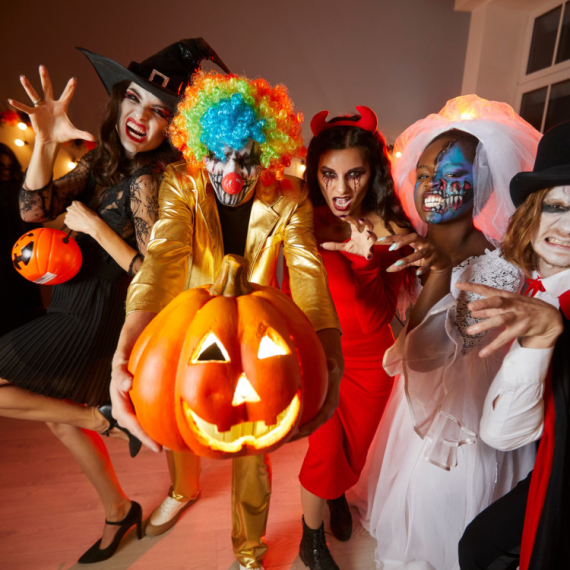 Najbolji kostimi za NOĆ VEŠTICA za svaki horoskopski znak!