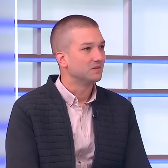 ZA DECU LEPTIRE SU PEŠAČILI OD HRAMA SVETOG SAVE DO HILANDARE! Policajci ostvarili svoj cilj, a sada imaju jednu VAŽNU MOLBU!