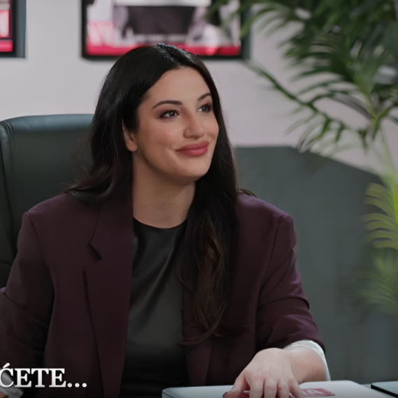 Igra sudbine: Strast i osveta - Četvrtak, 20. novembar - Gabrijela izbacuje Saru iz Pavlove ordinacije