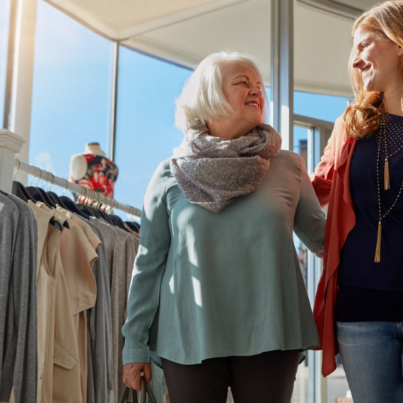 BLAM KOJI ĆE PAMTITI: Žena ju je zaustavila i izgovorila reči koje su je POTPUNO ZBUNILE! Kada se vratila kući, sve je DOBILO URNEBESAN SMISAO (VIDEO)