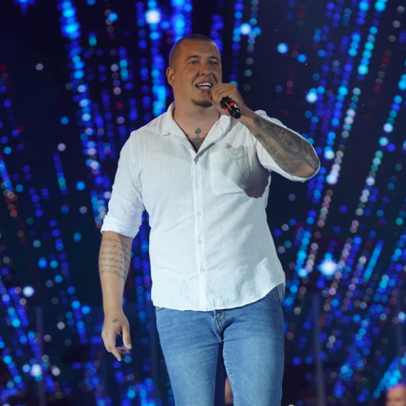 Kako Gile od Amar? Pevač otkrio kako je u školi dobio čuveni nadimak