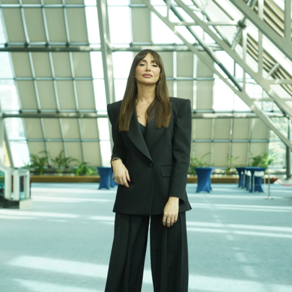 Emina Jahović pred DVA VELIKA KONCERTA govorila i o podršci sinova: Moji sinovi mene mnogo poštuju i divni su; Jedva čekaju da vide mamu...