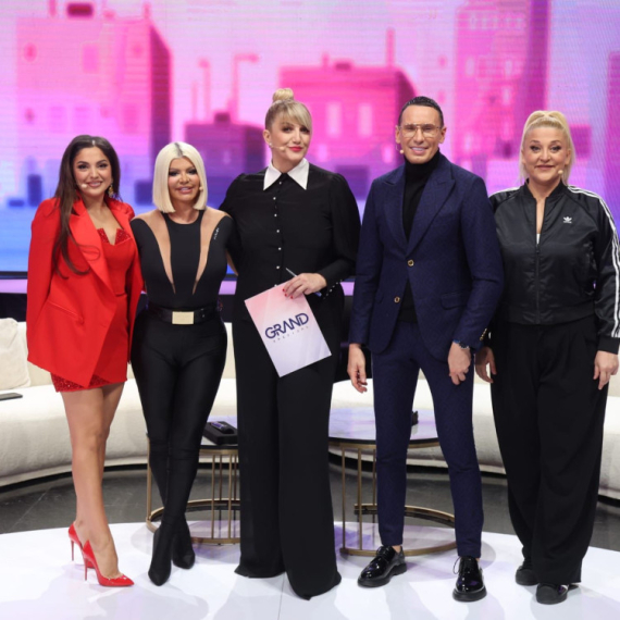 Grand Specijal - Nedelja, 9. novembar - Zvezda Granda otkrila neobičnu naviku, a Nataša Aksentijević joj odgovorila: "Imam odličnog psihijatra"