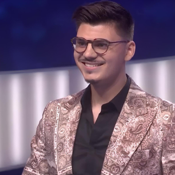 FAN Dare Bubamare završio u "Zvezdama Granda" - članica žirija ostala u šoku: “Veljko, jesi li to ti?!“