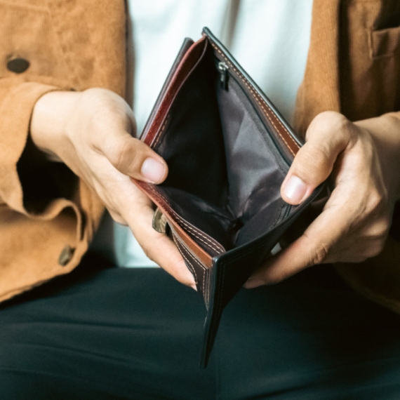 DNEVNI HOROSKOP ZA SUBOTU, 15. NOVEMBAR: Ribama bi bilo pametno da DANAS stave katanac na novčanik; Ovnovi pod PRITISKOM...